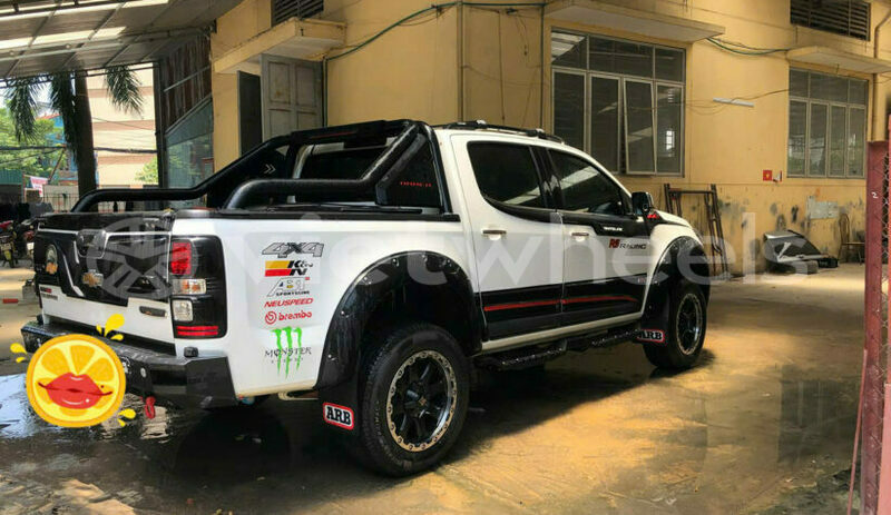 Big with watermark chevrolet colorado hanoi saigon 39522