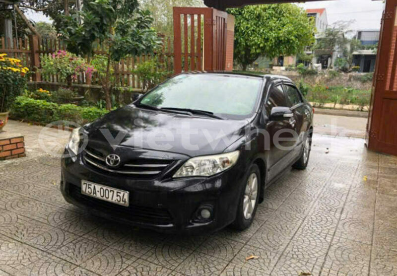 Big with watermark toyota altis hanoi saigon 39524