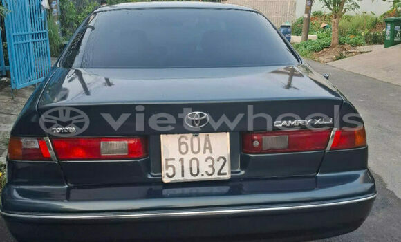 Mua Đã sử dụng Toyota Camry Xe ô tô