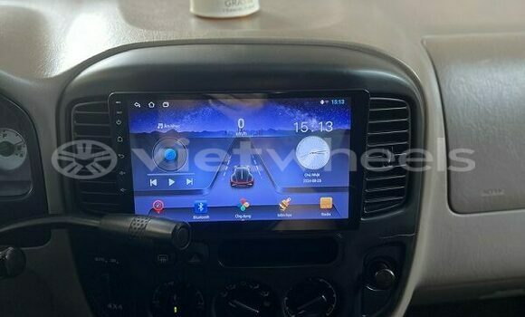 Mua Đã sử dụng Ford Escape Xe ô tô Mua Đã sử dụng Ford Escape Xe ô tô