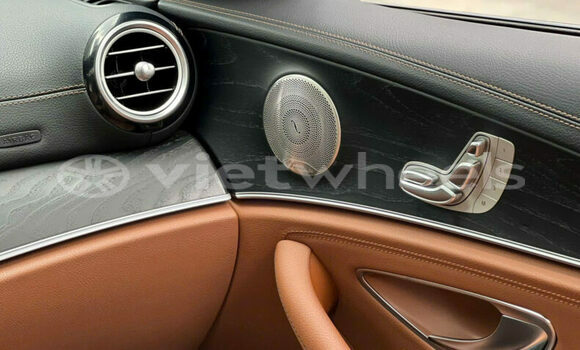 Mua Đã sử dụng Mercedes E300 Xe ô tô Mua Đã sử dụng Mercedes E300 Xe ô tô