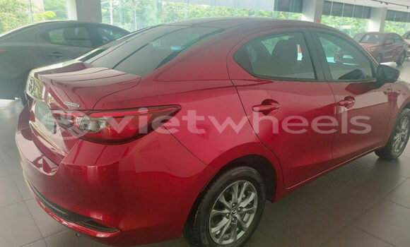 Mua Nhập khẩu Mazda 2 Xe ô tô Mua Nhập khẩu Mazda 2 Xe ô tô
