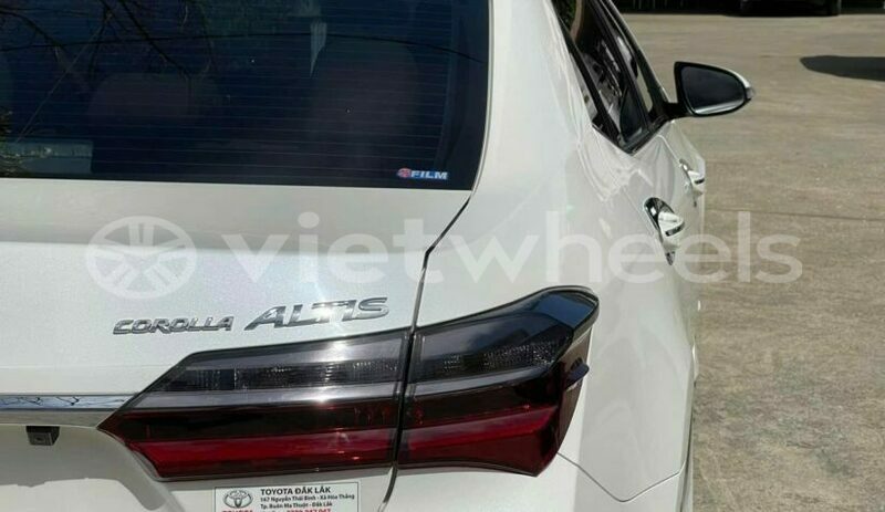 Big with watermark toyota corolla altis hanoi saigon 39547