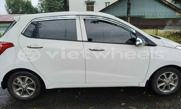 Mua Đã sử dụng Hyundai Grand i10 Xe ô tô Mua Đã sử dụng Hyundai Grand i10 Xe ô tô
