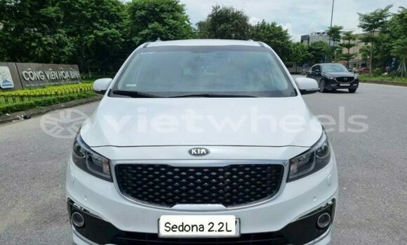 Mua Đã sử dụng KIA SEDONA Xe ô tô
