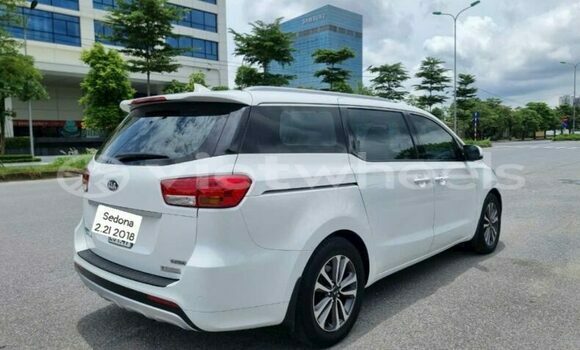 Mua Đã sử dụng KIA SEDONA Xe ô tô Mua Đã sử dụng KIA SEDONA Xe ô tô