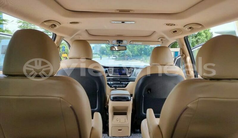 Big with watermark kia sedona hanoi saigon 39553