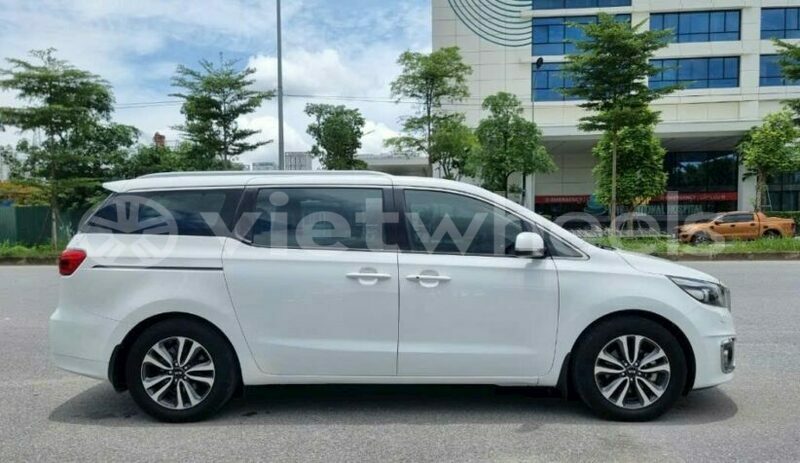 Big with watermark kia sedona hanoi saigon 39553