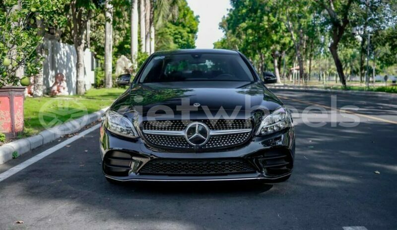 Big with watermark mercedes c180 hanoi saigon 39556