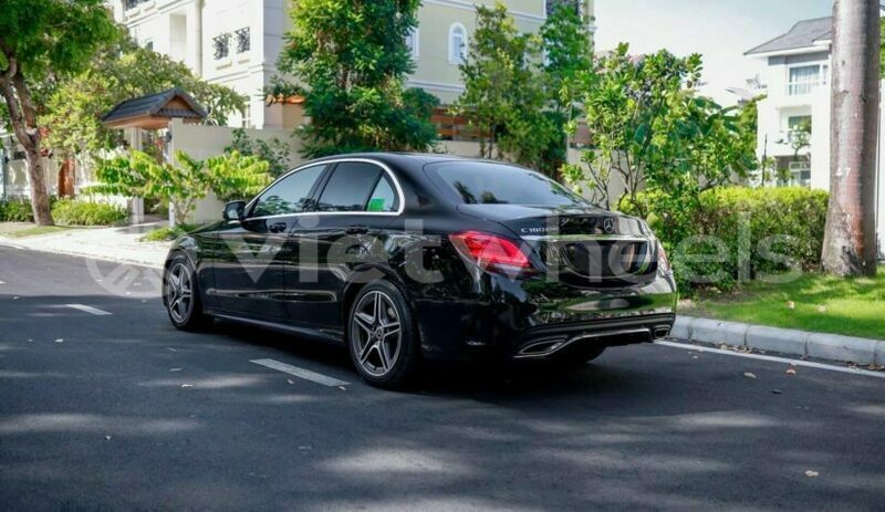 Big with watermark mercedes c180 hanoi saigon 39556
