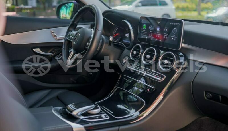 Big with watermark mercedes c180 hanoi saigon 39556