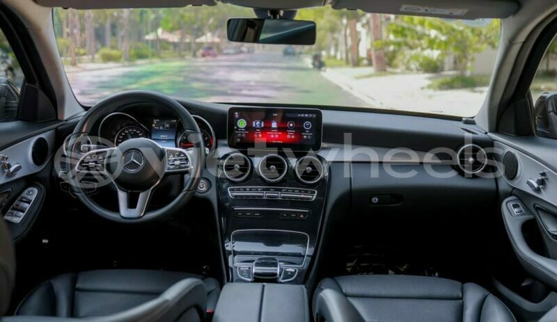 Big with watermark mercedes c180 hanoi saigon 39556
