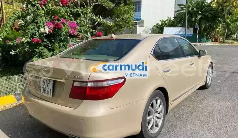 Big with watermark lexus ls460l hanoi saigon 39561