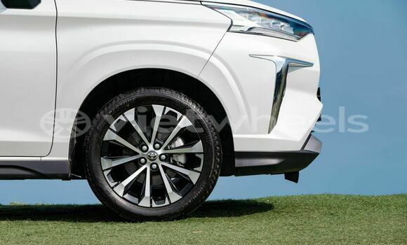 Mua Nhập khẩu Toyota Veloz cross Xe ô tô Mua Nhập khẩu Toyota Veloz cross Xe ô tô