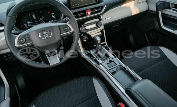 Mua Nhập khẩu Toyota Veloz cross Xe ô tô Mua Nhập khẩu Toyota Veloz cross Xe ô tô