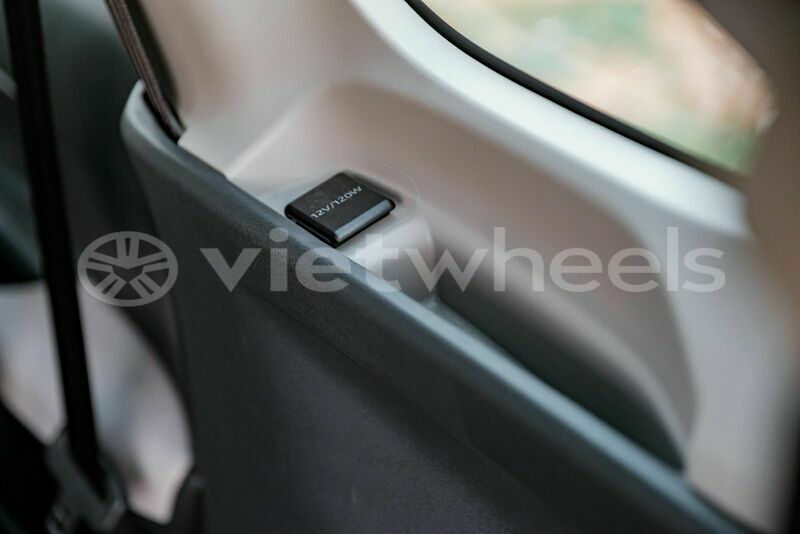 Big with watermark toyota veloz cross hanoi saigon 39563
