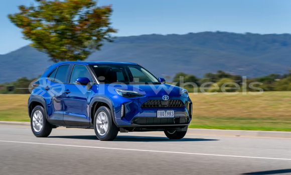 Mua Nhập khẩu Toyota Yaris cross Xe ô tô Mua Nhập khẩu Toyota Yaris cross Xe ô tô