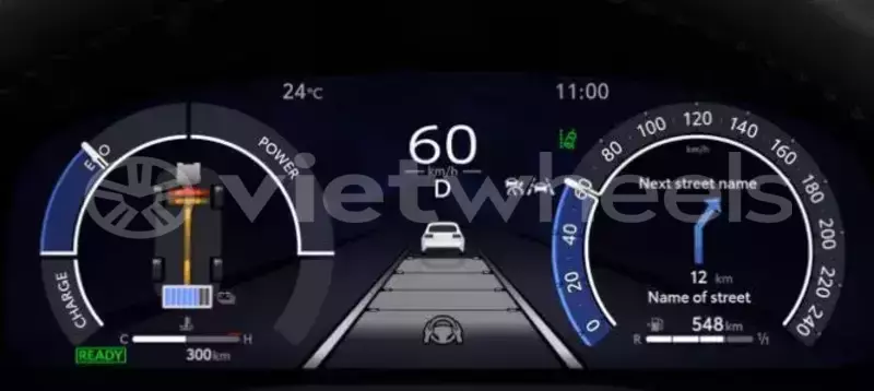 Big with watermark toyota camry hanoi saigon 39565