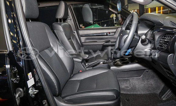 Mua Nhập khẩu Toyota HiLux Xe ô tô Mua Nhập khẩu Toyota HiLux Xe ô tô