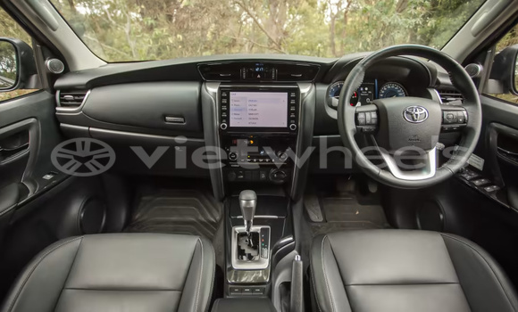 Mua Nhập khẩu Toyota Fortuner Xe ô tô Mua Nhập khẩu Toyota Fortuner Xe ô tô