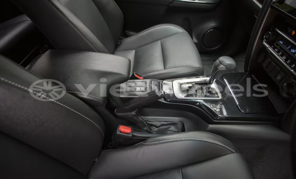 Mua Nhập khẩu Toyota Fortuner Xe ô tô Mua Nhập khẩu Toyota Fortuner Xe ô tô