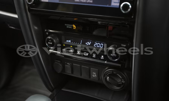 Mua Nhập khẩu Toyota Fortuner Xe ô tô Mua Nhập khẩu Toyota Fortuner Xe ô tô