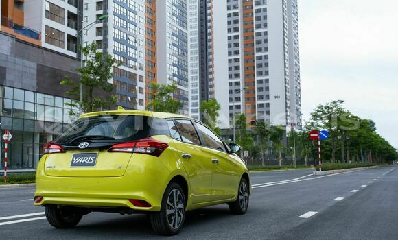 Mua Nhập khẩu Toyota Yaris Xe ô tô Mua Nhập khẩu Toyota Yaris Xe ô tô