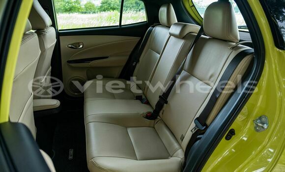 Mua Nhập khẩu Toyota Yaris Xe ô tô Mua Nhập khẩu Toyota Yaris Xe ô tô