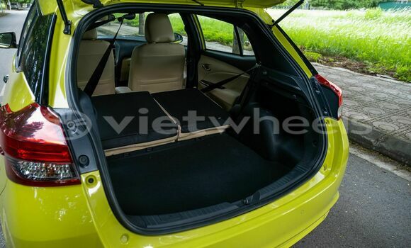 Mua Nhập khẩu Toyota Yaris Xe ô tô Mua Nhập khẩu Toyota Yaris Xe ô tô
