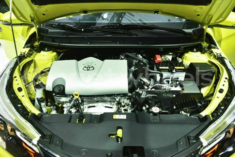 Big with watermark toyota yaris hanoi saigon 39569
