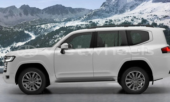 Mua Nhập khẩu Toyota Land Cruiser Xe ô tô Mua Nhập khẩu Toyota Land Cruiser Xe ô tô