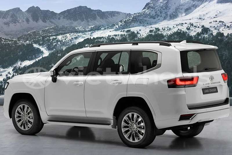 Big with watermark toyota land cruiser hanoi saigon 39570