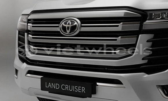 Mua Nhập khẩu Toyota Land Cruiser Xe ô tô Mua Nhập khẩu Toyota Land Cruiser Xe ô tô