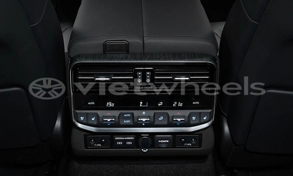 Mua Nhập khẩu Toyota Land Cruiser Xe ô tô Mua Nhập khẩu Toyota Land Cruiser Xe ô tô