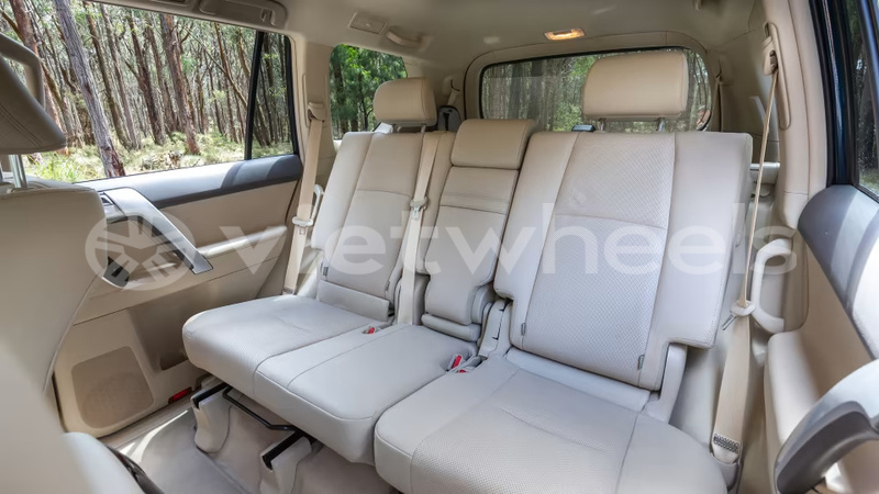 Big with watermark toyota land cruiser prado hanoi saigon 39571