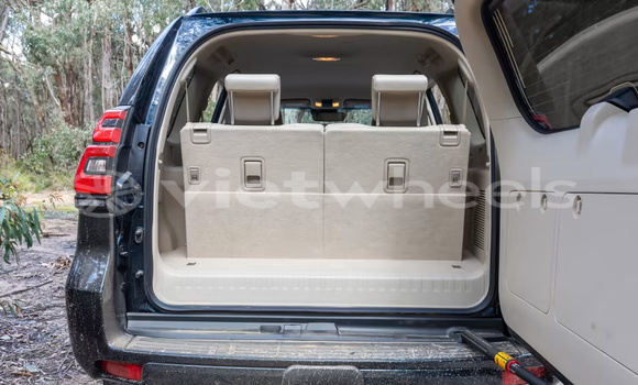 Mua Nhập khẩu Toyota Land Cruiser Prado Xe ô tô Mua Nhập khẩu Toyota Land Cruiser Prado Xe ô tô