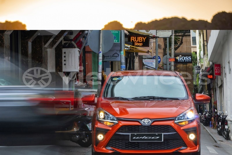 Big with watermark toyota wigo hanoi saigon 39575