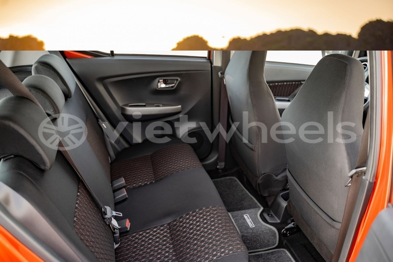 Big with watermark toyota wigo hanoi saigon 39575