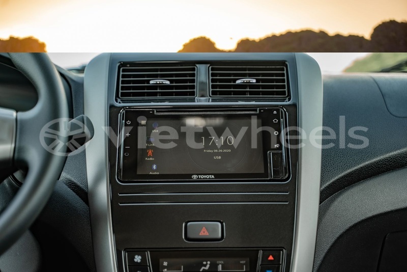 Big with watermark toyota wigo hanoi saigon 39575