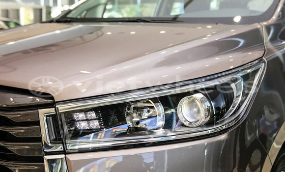Mua Nhập khẩu Toyota INNOVA G Xe ô tô Mua Nhập khẩu Toyota INNOVA G Xe ô tô