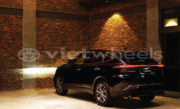 Mua Nhập khẩu Toyota Harrier Xe ô tô Mua Nhập khẩu Toyota Harrier Xe ô tô