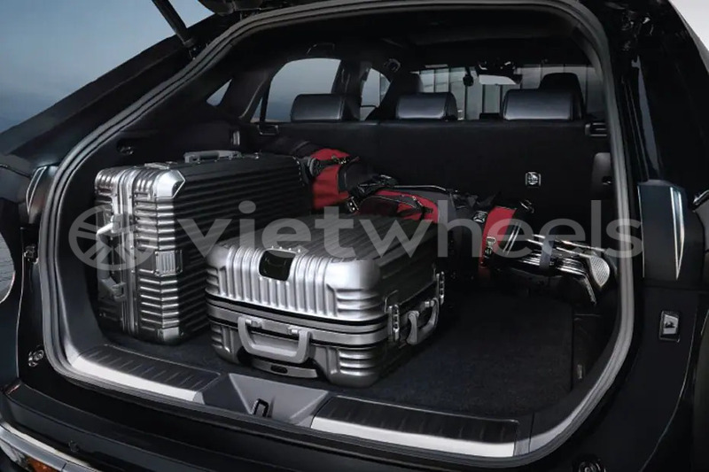 Big with watermark toyota harrier hanoi saigon 39581