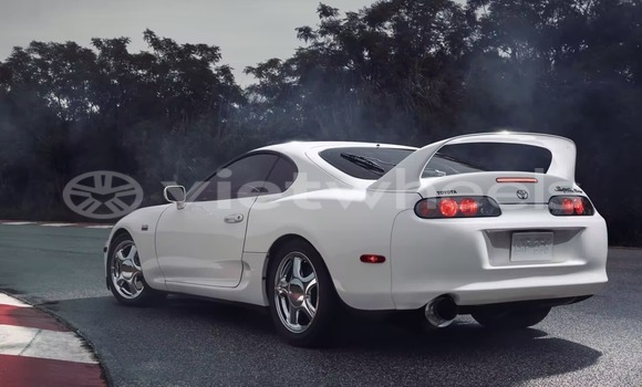 Mua Nhập khẩu Toyota Prius PHV GR Sports Xe ô tô Mua Nhập khẩu Toyota Prius PHV GR Sports Xe ô tô
