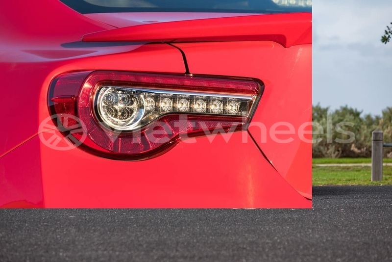 Big with watermark toyota toyota 86 hanoi saigon 39583