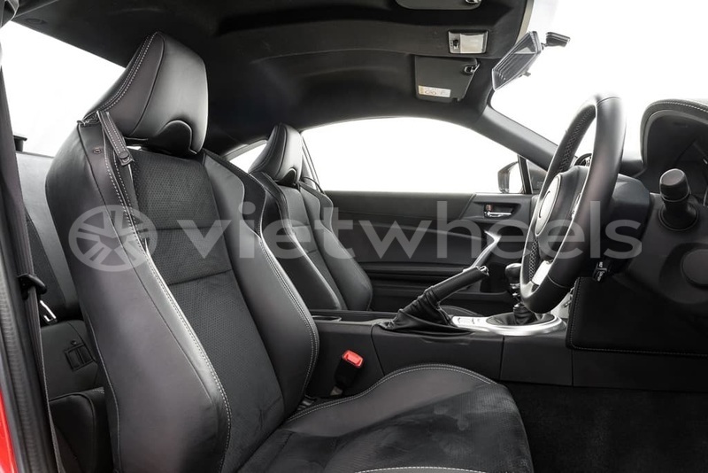 Big with watermark toyota toyota 86 hanoi saigon 39583