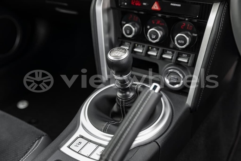 Big with watermark toyota toyota 86 hanoi saigon 39583