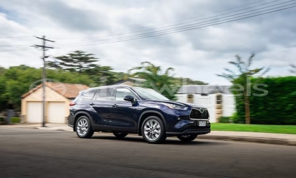 Mua Nhập khẩu Toyota Highlander Xe ô tô Mua Nhập khẩu Toyota Highlander Xe ô tô