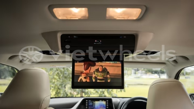 Big with watermark toyota highlander hanoi saigon 39587