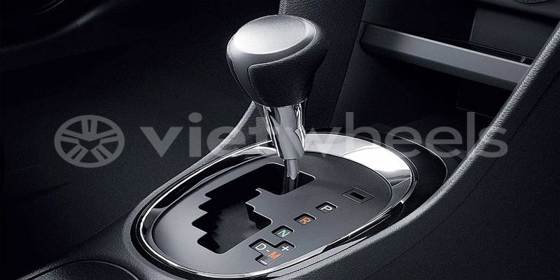 Big with watermark toyota sienta hanoi saigon 39589