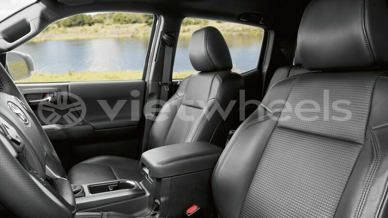 Big with watermark toyota 16 hanoi saigon 39590